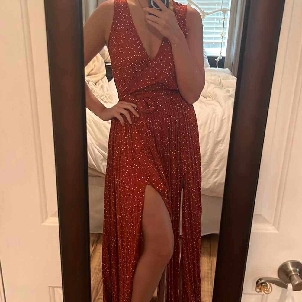 Beautiful Vici Dress for fall